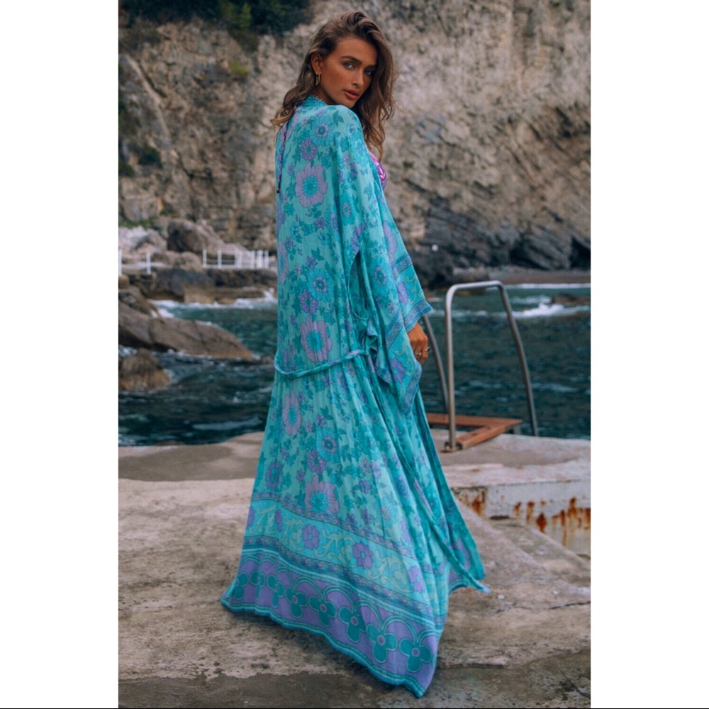 SOLD🌟BNWT 💙 Spell✨ Buttercup Robe 💙 Ocean 🌊 S/M